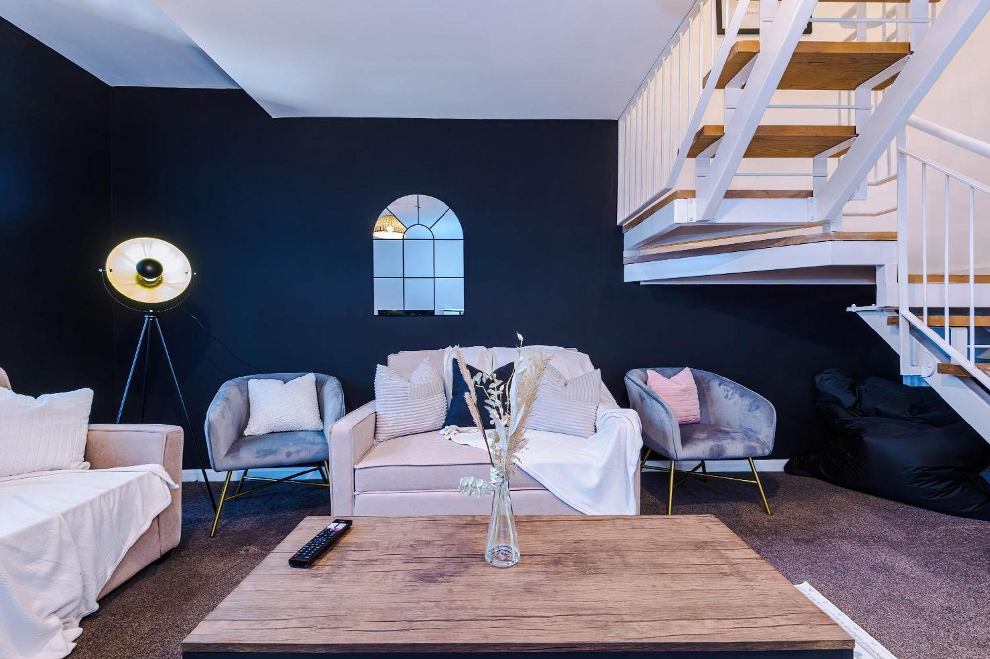 Rest&Recharge At A Spacious Townhouse By The Etihad Villa Manchester Dış mekan fotoğraf