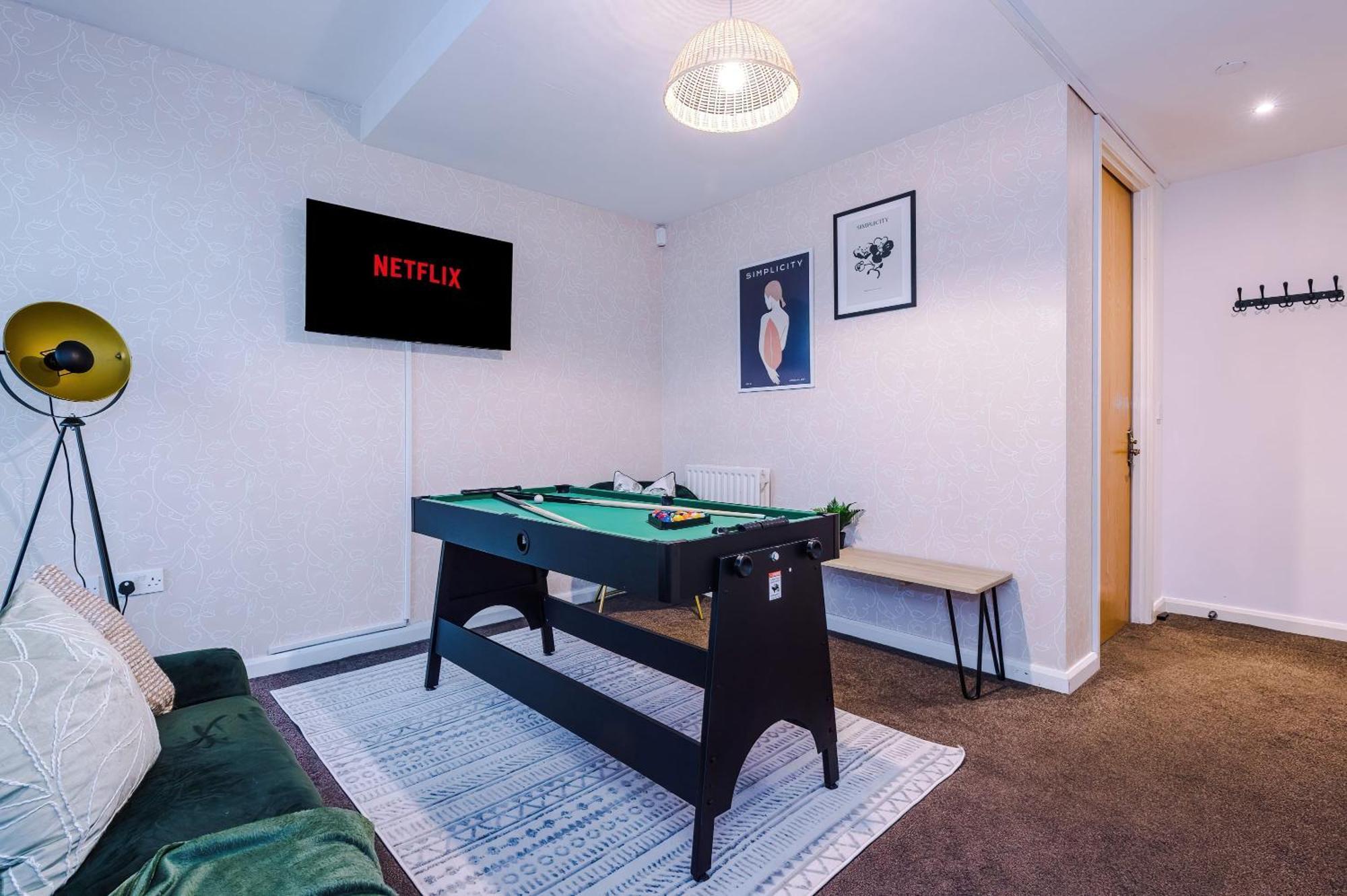 Rest&Recharge At A Spacious Townhouse By The Etihad Villa Manchester Dış mekan fotoğraf