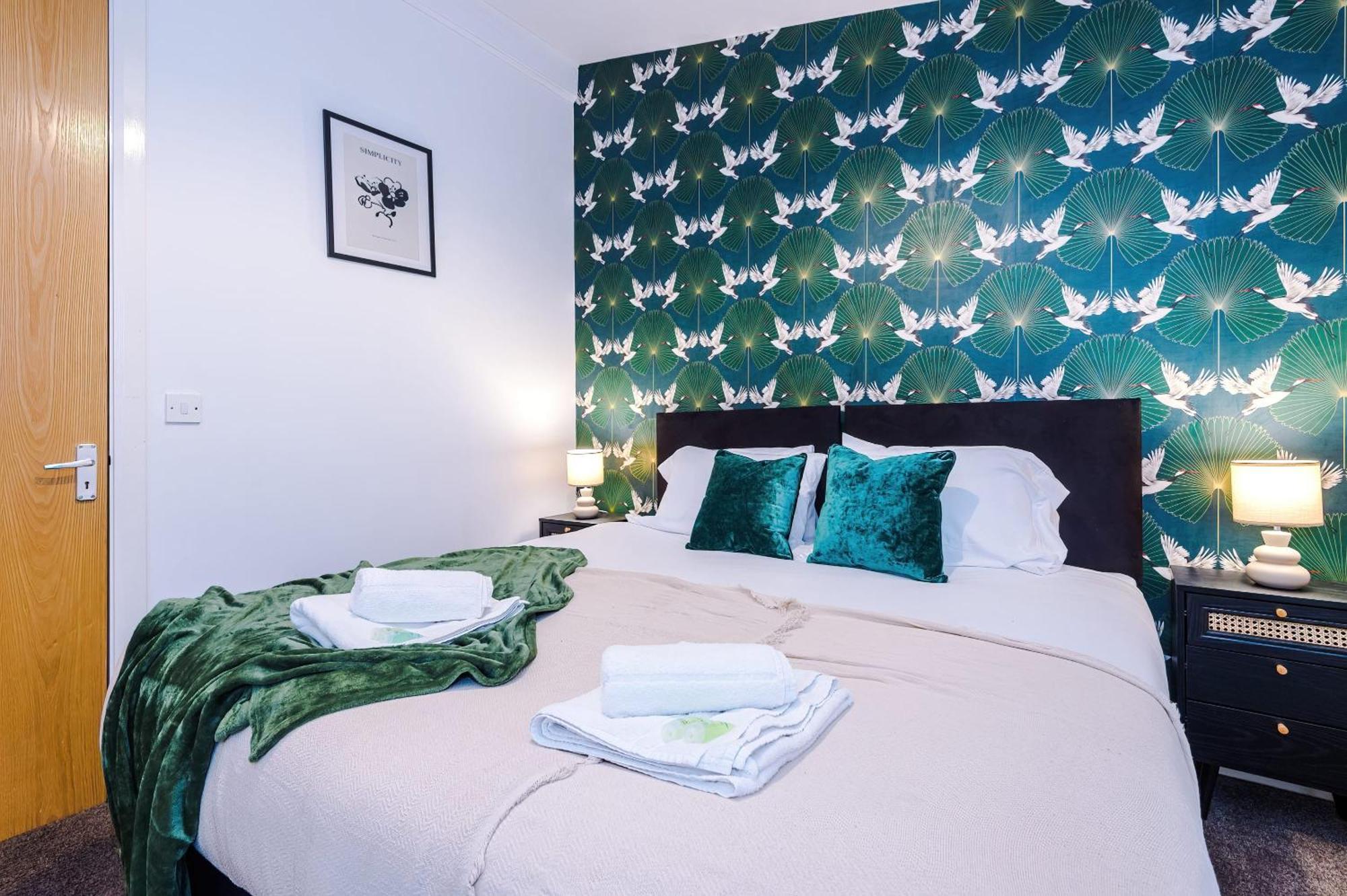 Rest&Recharge At A Spacious Townhouse By The Etihad Villa Manchester Dış mekan fotoğraf