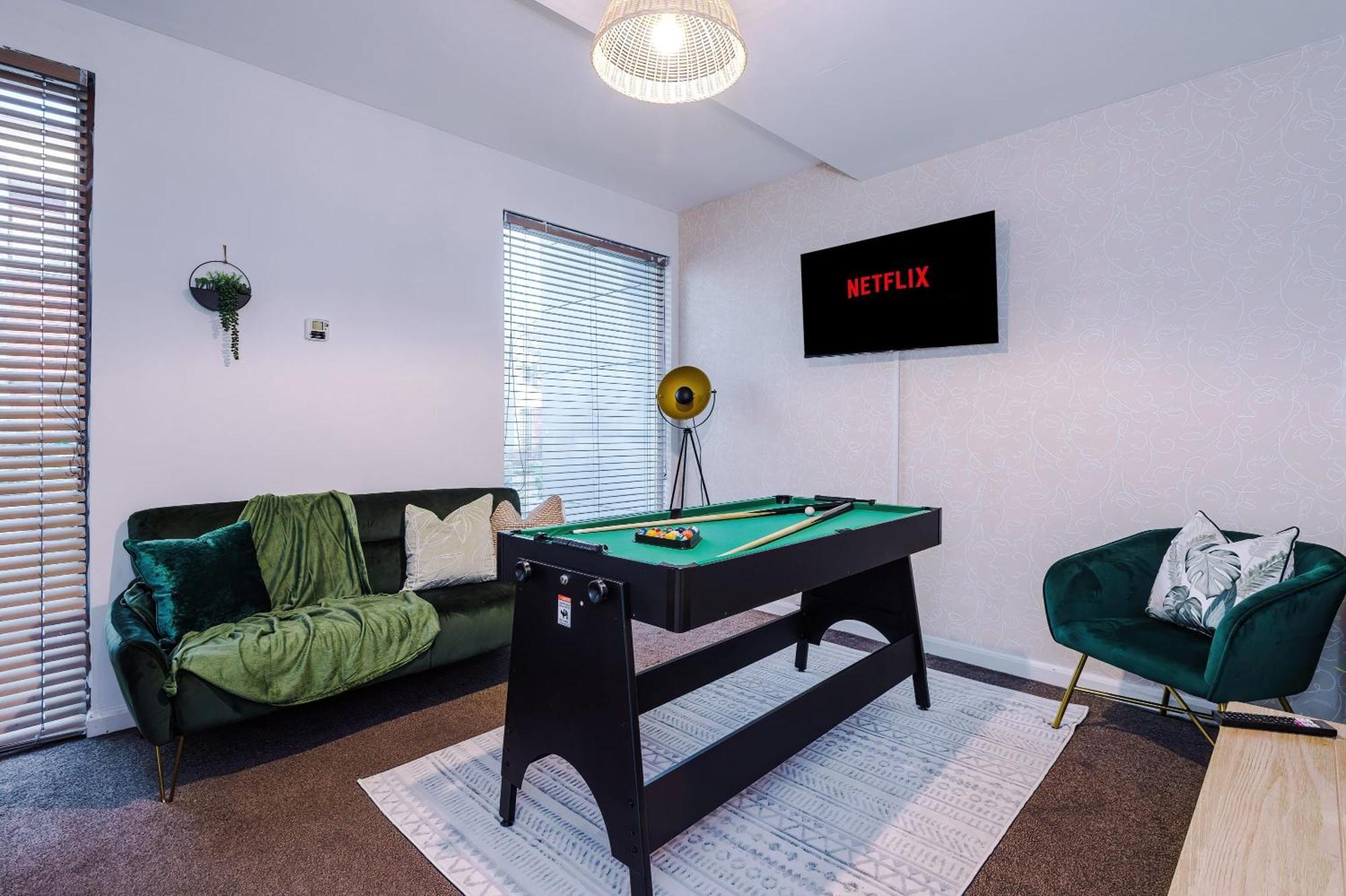Rest&Recharge At A Spacious Townhouse By The Etihad Villa Manchester Dış mekan fotoğraf